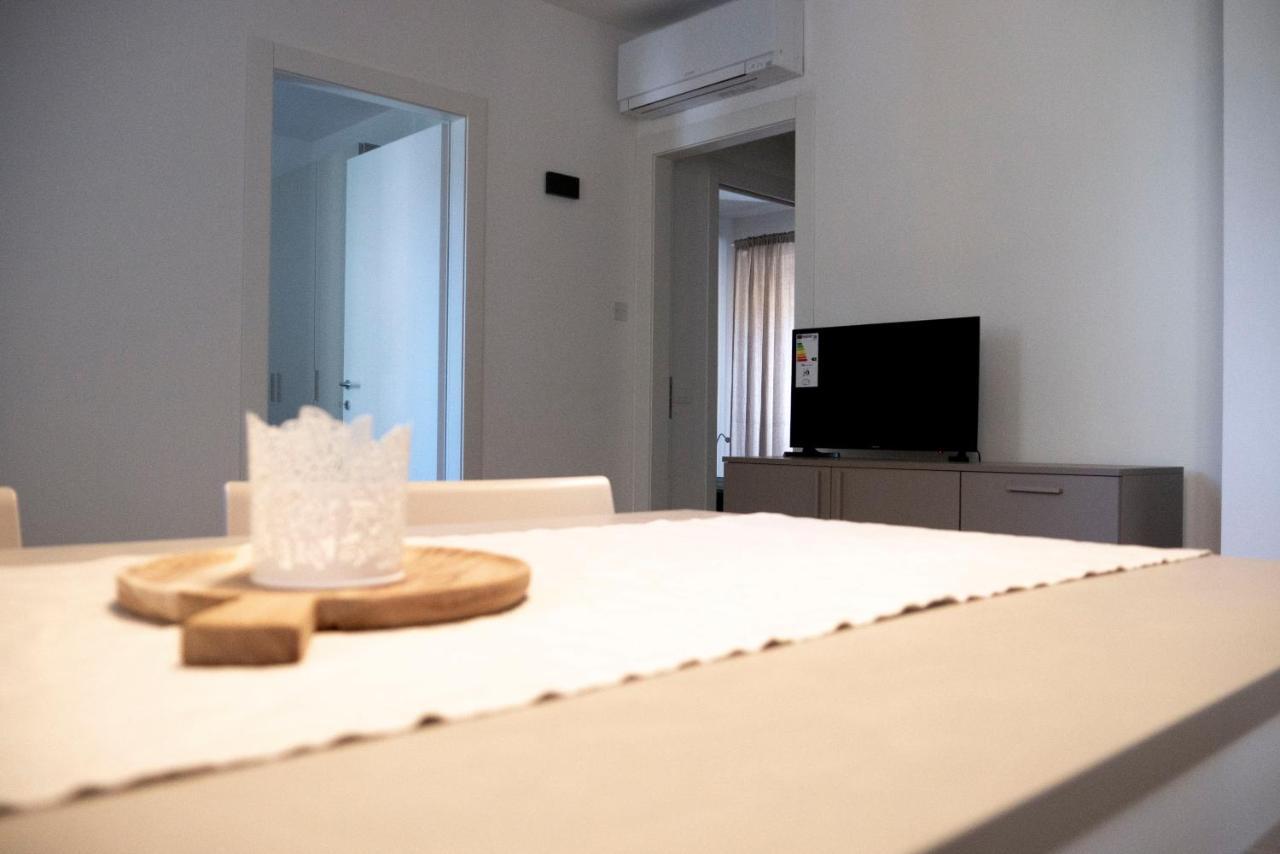 Regi Apartments Pacengo Di Lazise المظهر الخارجي الصورة